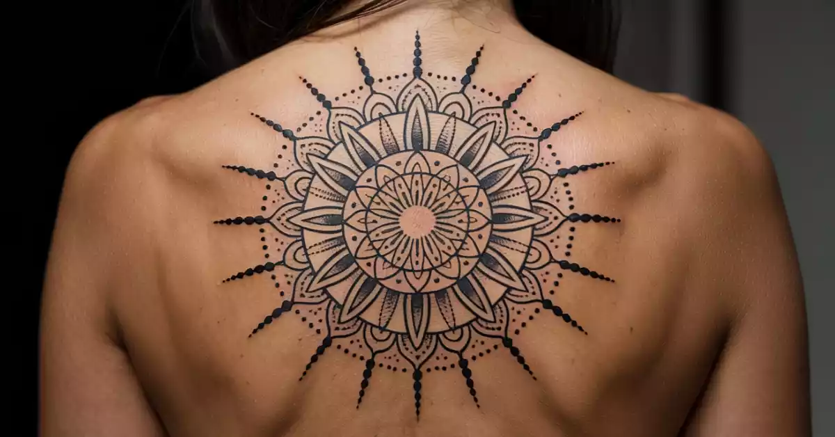 feminine-floral-vine-hot-tattoo-designs-collarbone